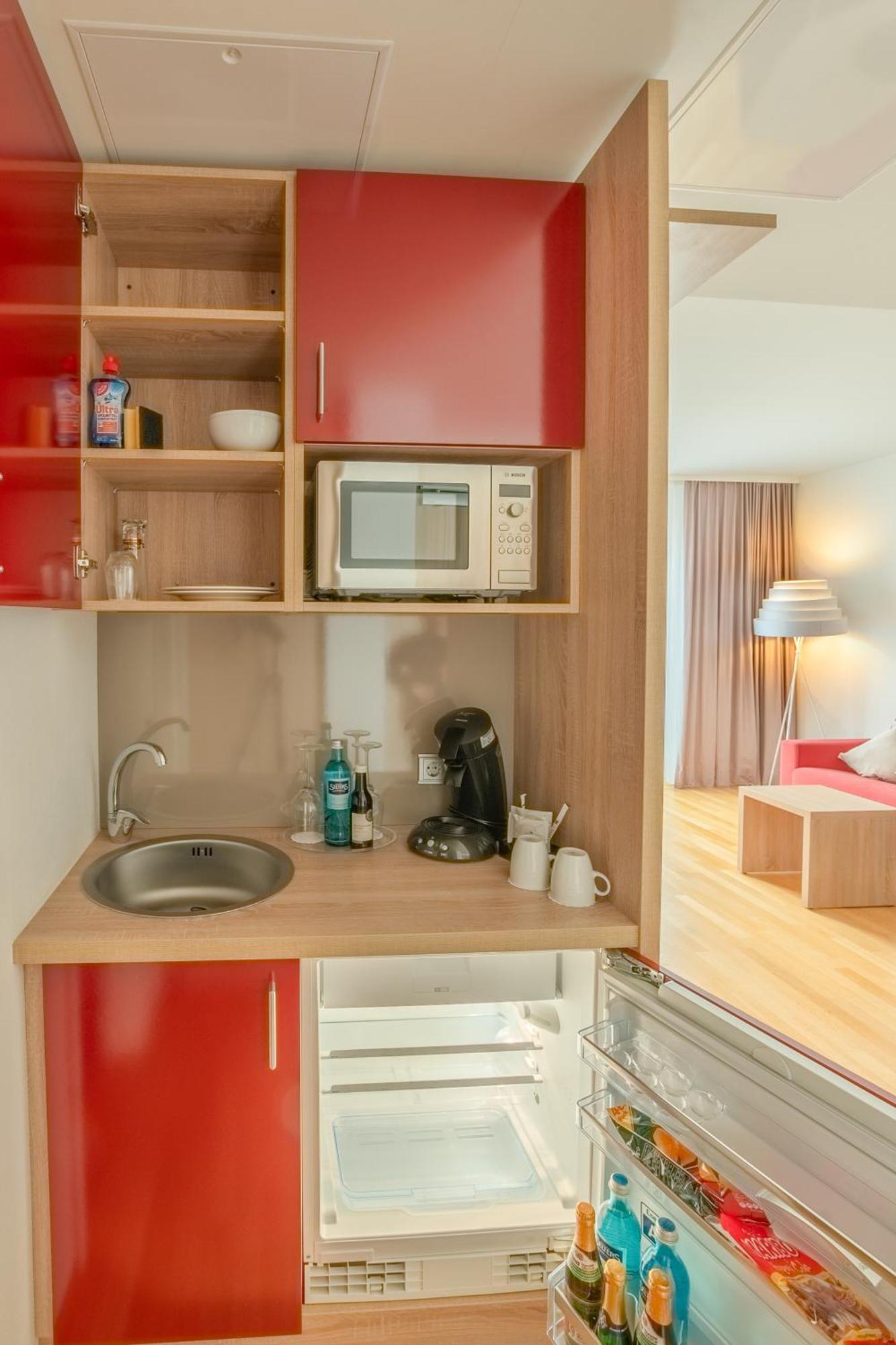 Best Western Queens Hotel Pforzheim-Niefern Zewnętrze zdjęcie