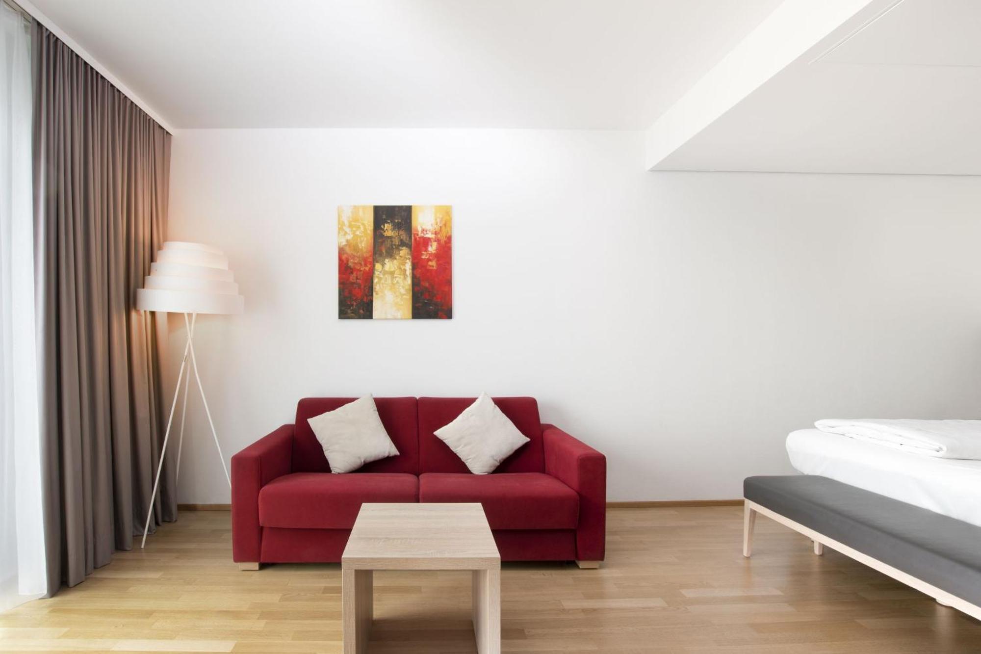 Best Western Queens Hotel Pforzheim-Niefern Zewnętrze zdjęcie